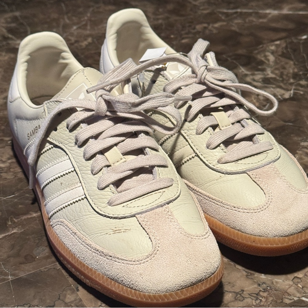 Adidas Samba Sneakers in Light Tan and Beige - Picture 4 of 17